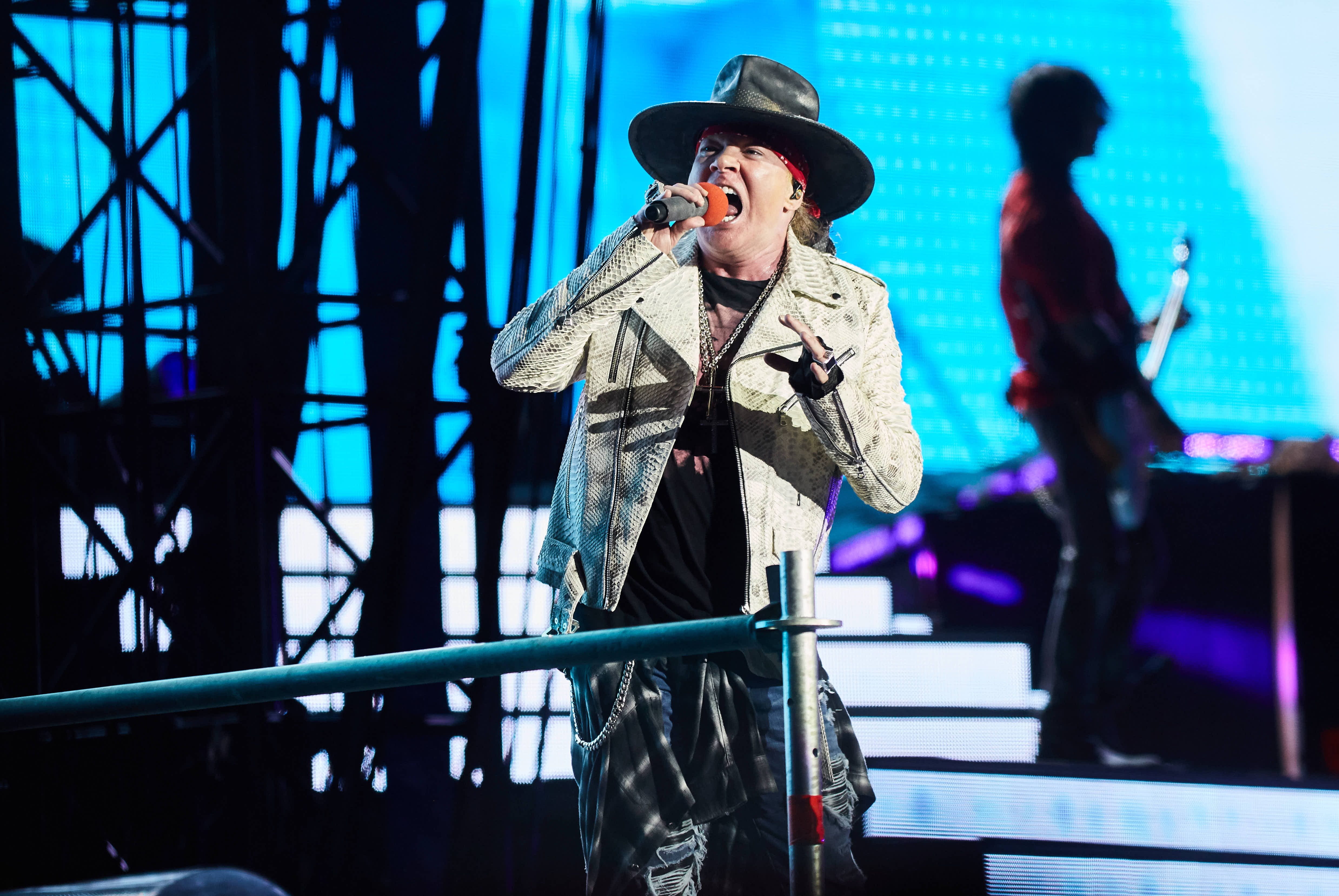 Guns N' Roses en concierto, Historia de Rocket Queen y musa de Axl Rose